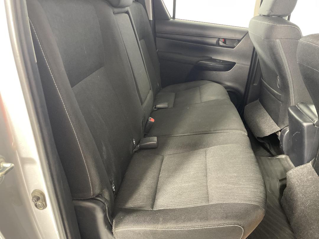 Photo '20' of Toyota Hilux