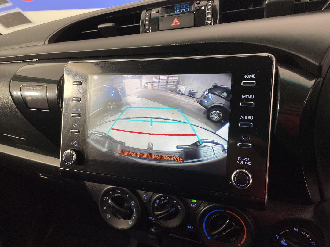 Photo '27' of Toyota Hilux