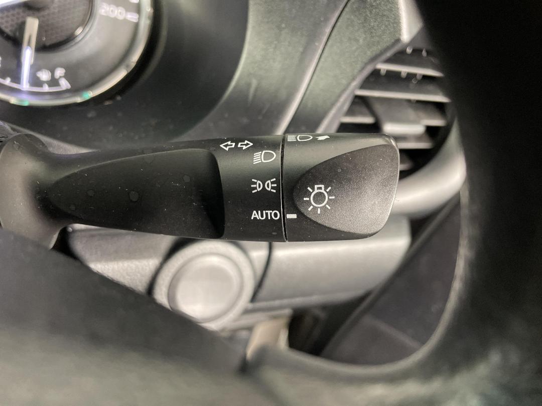 Photo '30' of Toyota Hilux