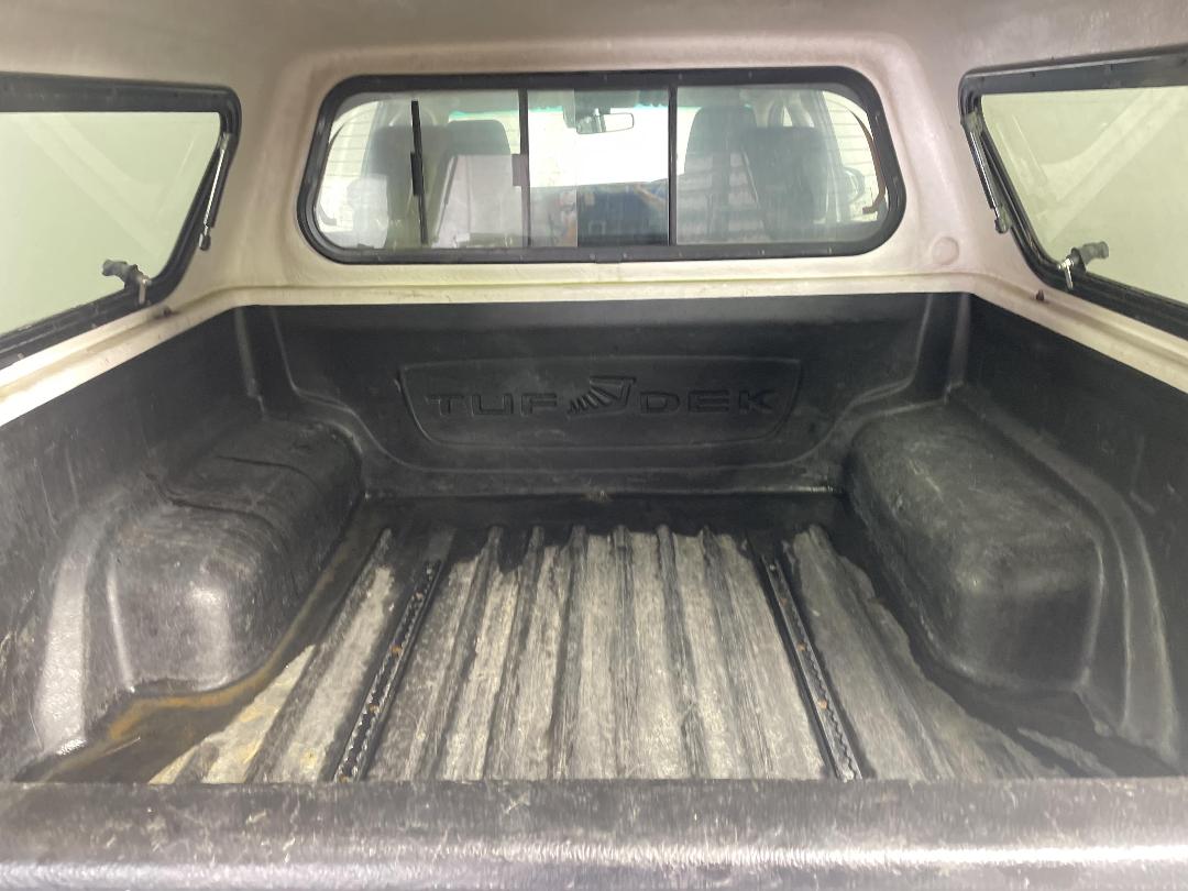 Photo '14' of Toyota Hilux