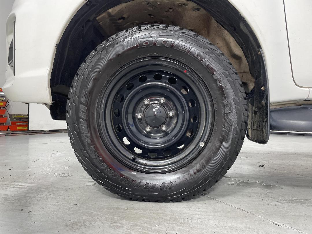 Photo '10' of Toyota Hilux