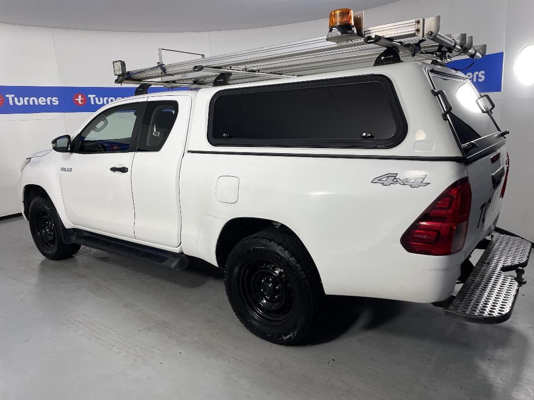 Photo '5' of Toyota Hilux