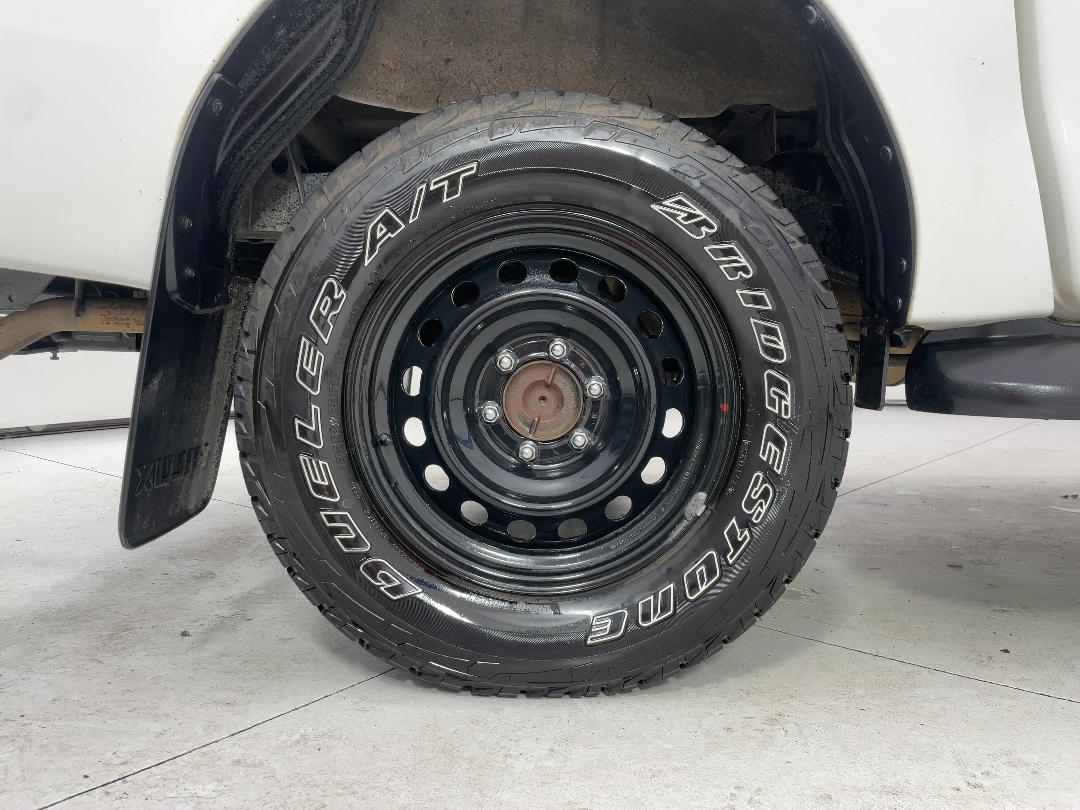 Photo '12' of Toyota Hilux Photo '12' of Toyota Hilux