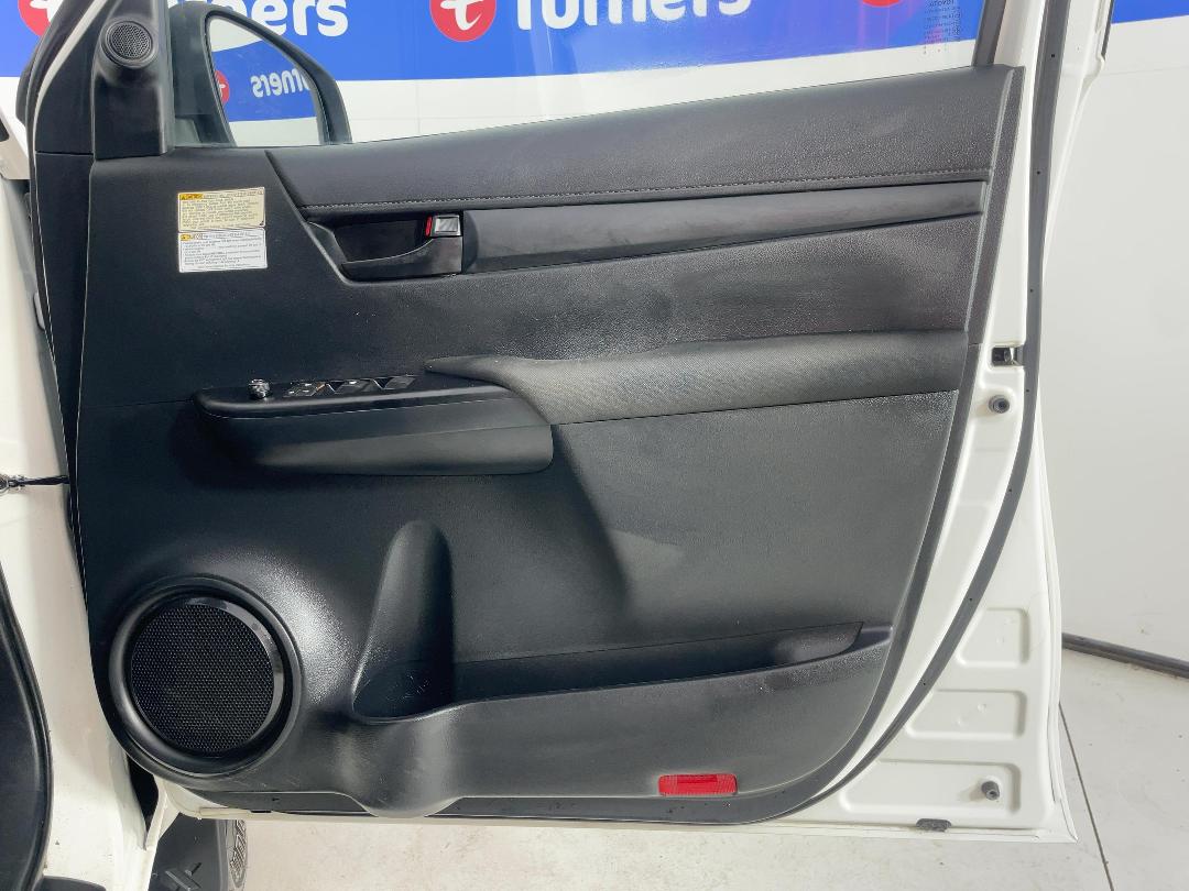 Photo '15' of Toyota Hilux Photo '15' of Toyota Hilux