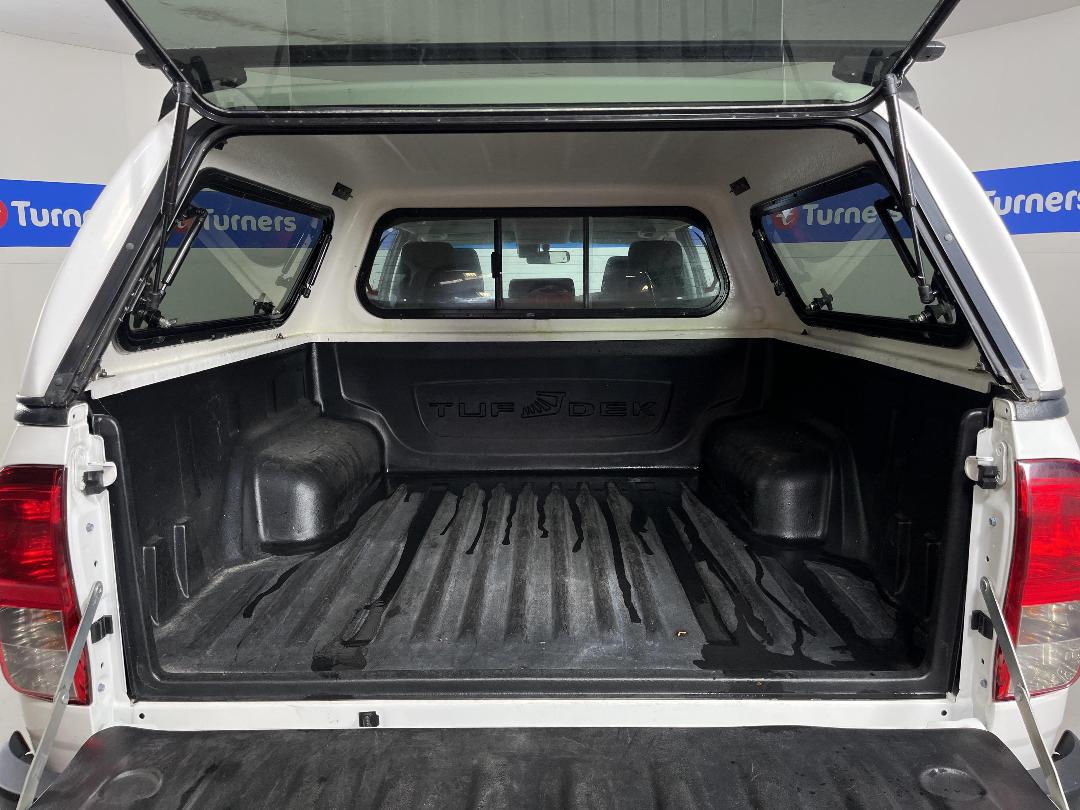 Photo '14' of Toyota Hilux