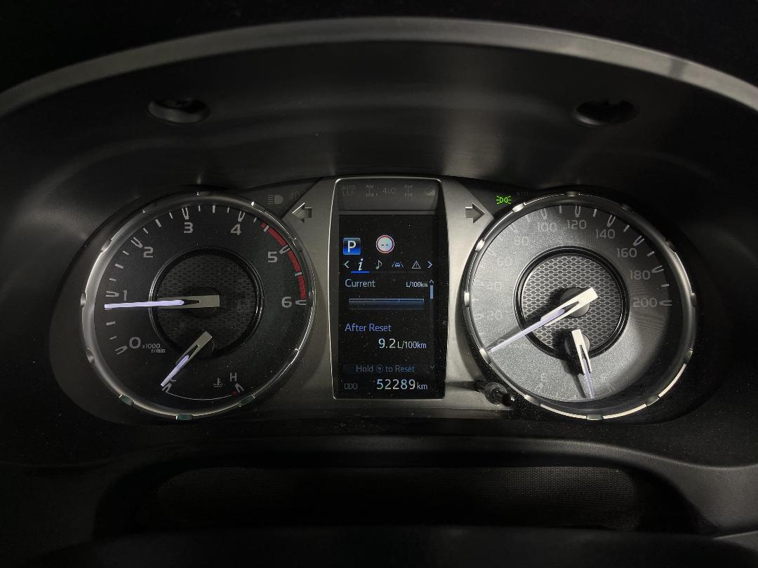 Photo '21' of Toyota Hilux