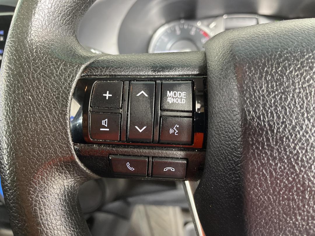 Photo '26' of Toyota Hilux