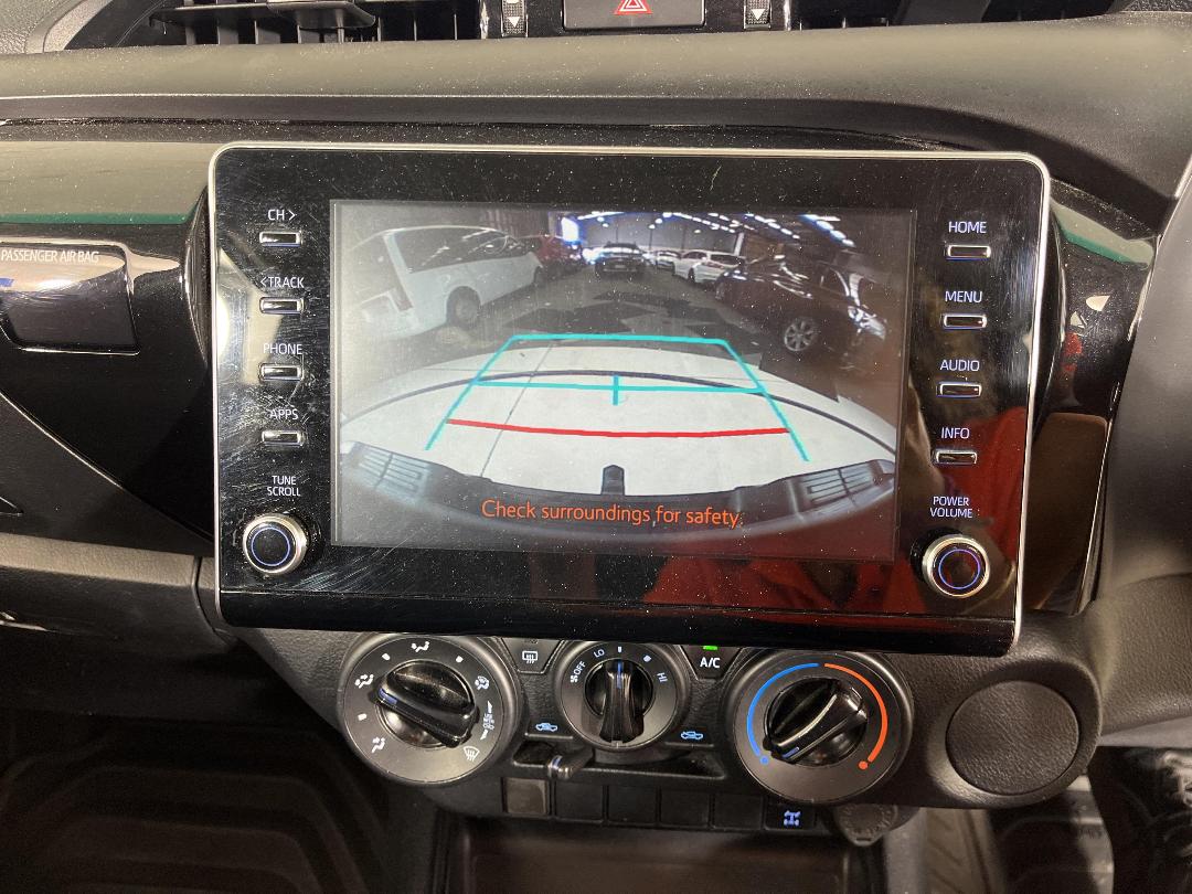 Photo '27' of Toyota Hilux