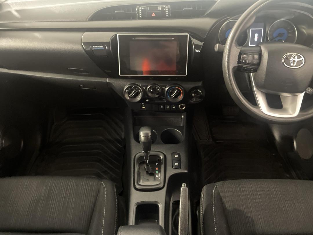 Photo '18' of Toyota Hilux Photo '18' of Toyota Hilux