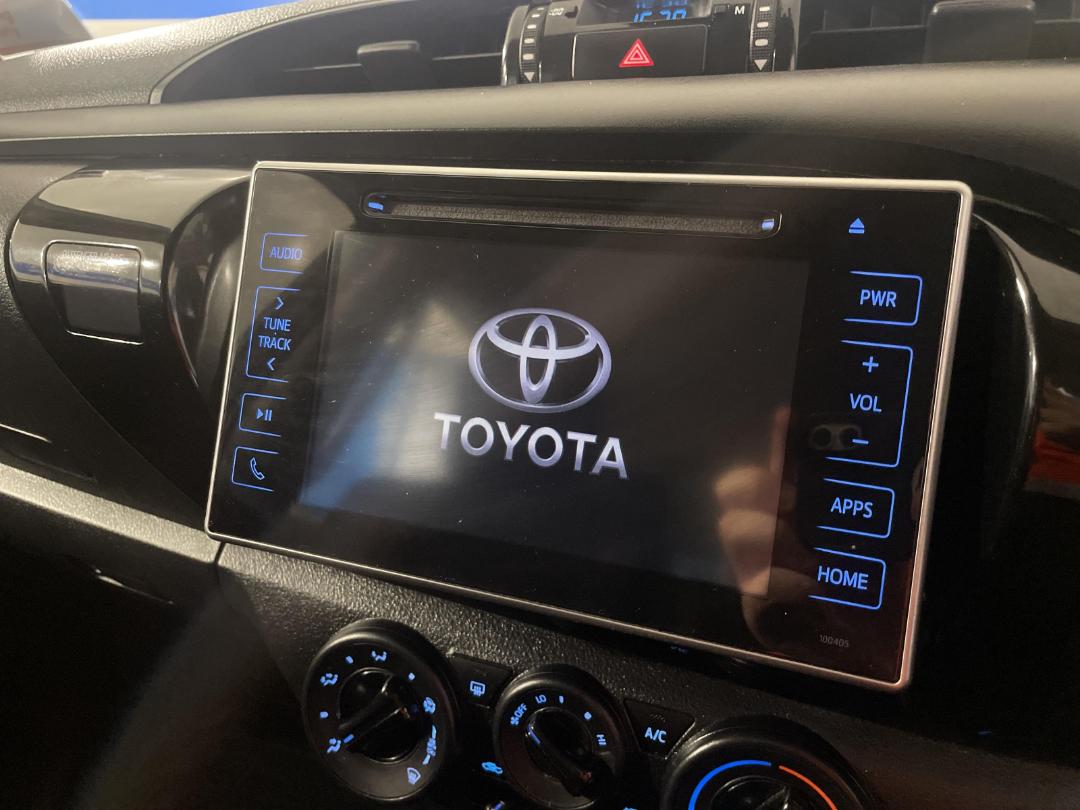 Photo '29' of Toyota Hilux Photo '29' of Toyota Hilux