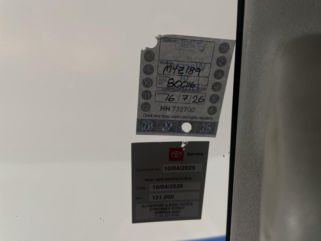 Photo '34' of Toyota Hilux Photo '34' of Toyota Hilux