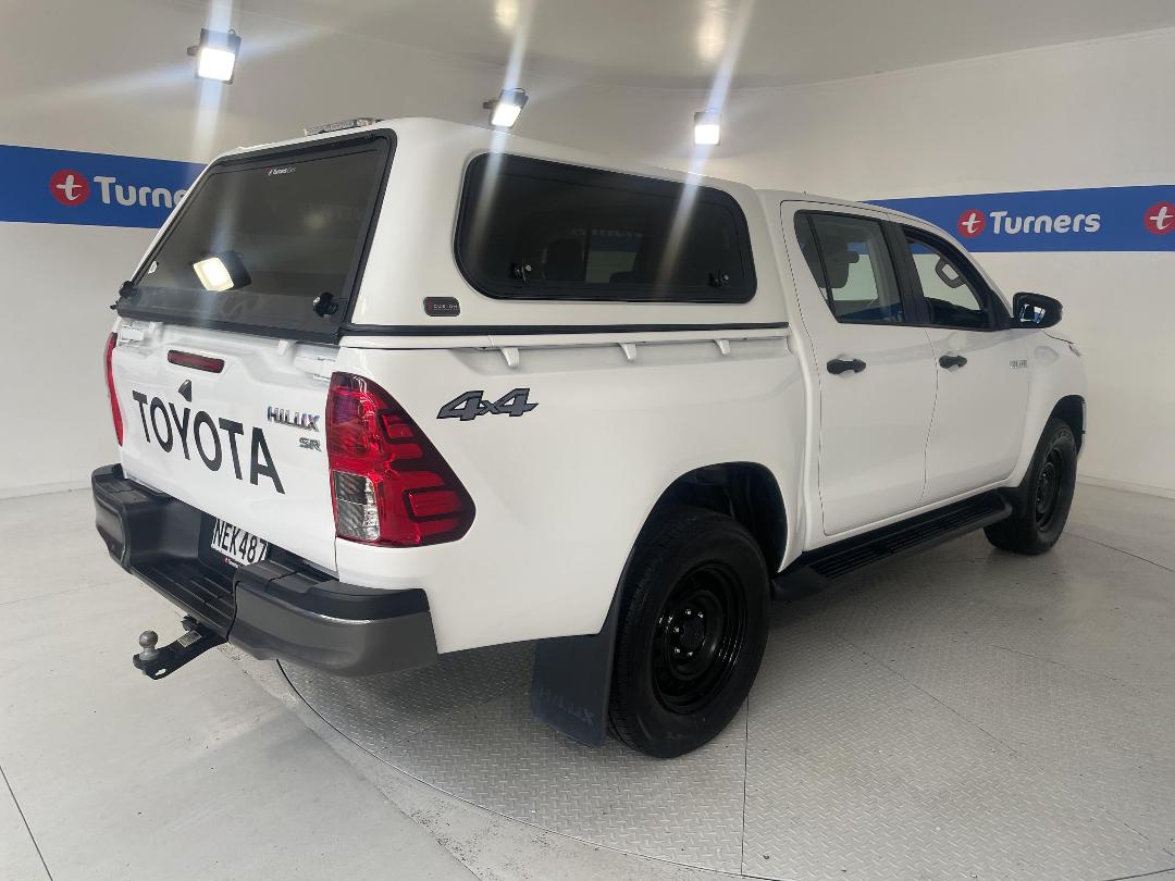 Photo '7' of Toyota Hilux Photo '7' of Toyota Hilux