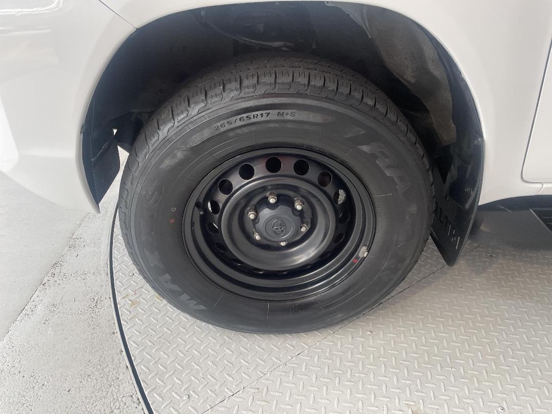 Photo '10' of Toyota Hilux Photo '10' of Toyota Hilux