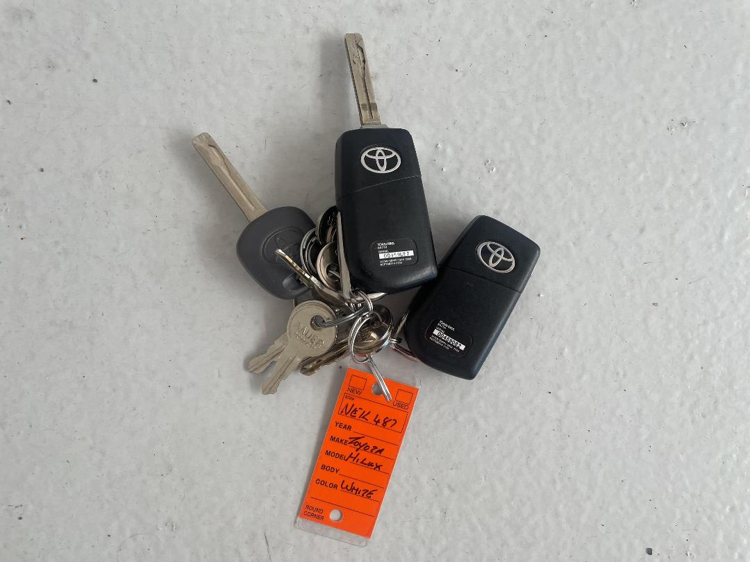 Photo '22' of Toyota Hilux Photo '22' of Toyota Hilux