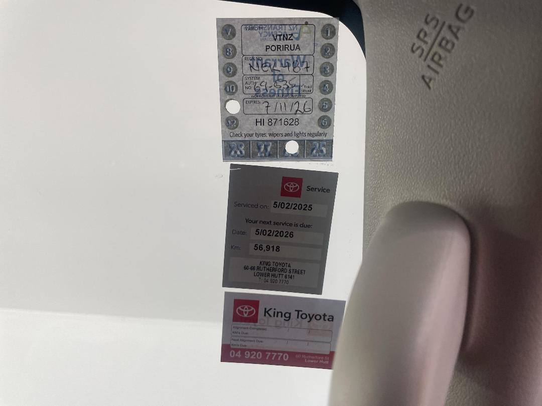 Photo '34' of Toyota Hilux Photo '34' of Toyota Hilux