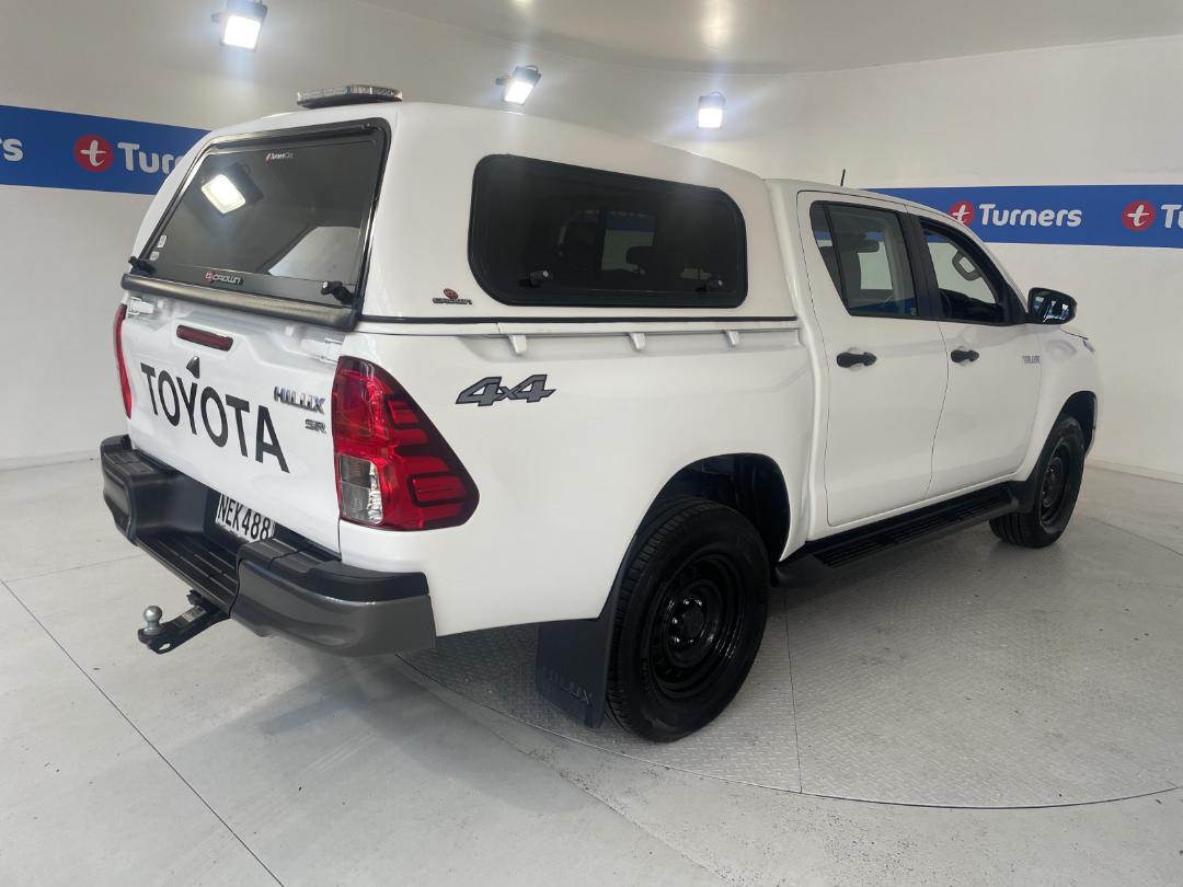 Photo '7' of Toyota Hilux Photo '7' of Toyota Hilux