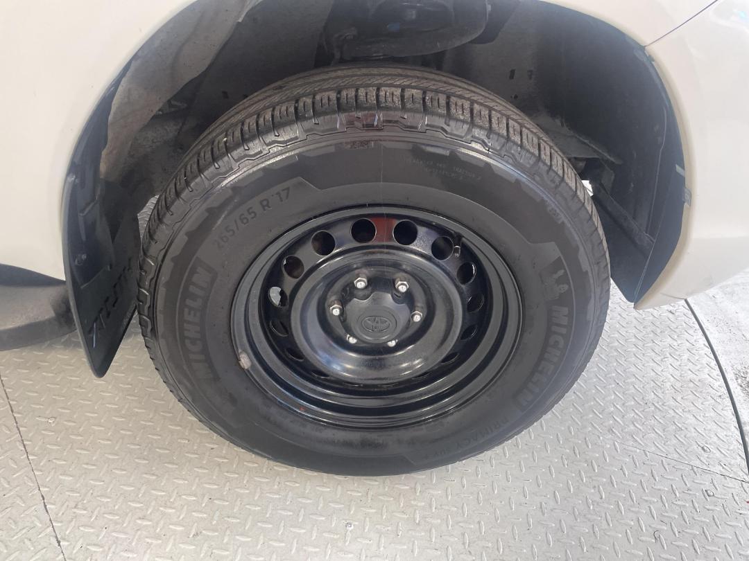 Photo '9' of Toyota Hilux Photo '9' of Toyota Hilux