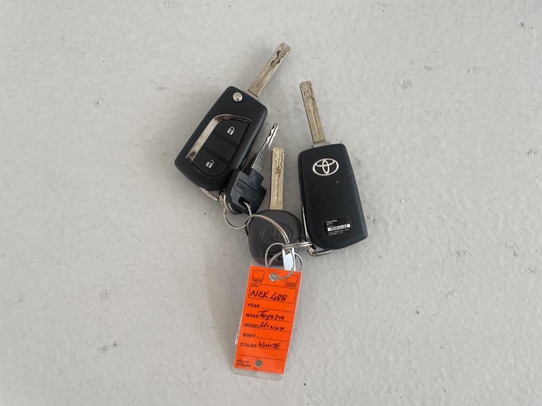 Photo '22' of Toyota Hilux Photo '22' of Toyota Hilux