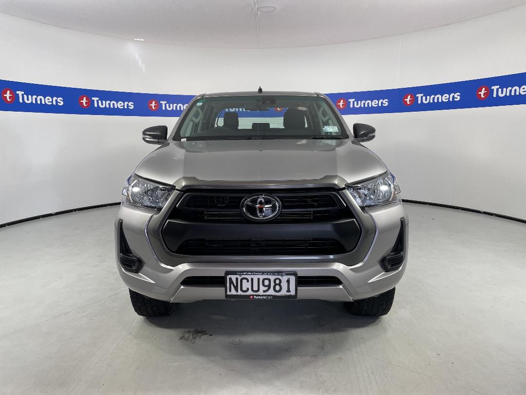 Photo '2' of Toyota Hilux Photo '2' of Toyota Hilux