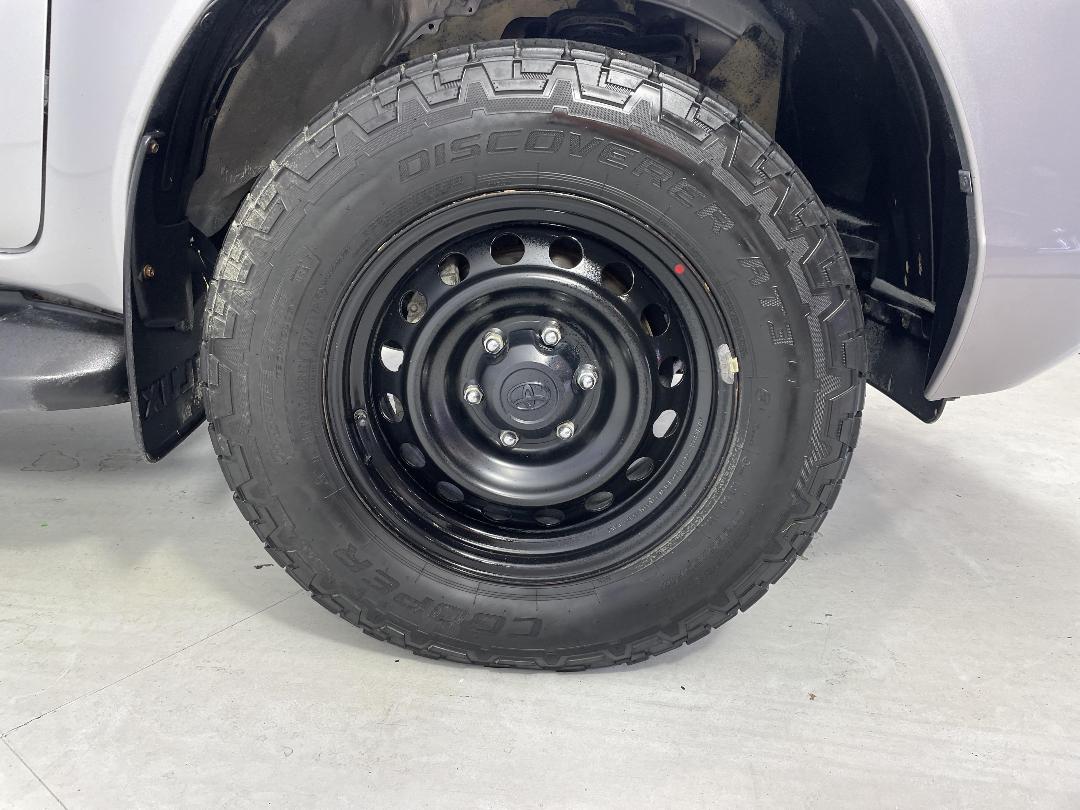 Photo '9' of Toyota Hilux Photo '9' of Toyota Hilux