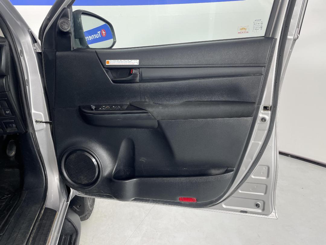 Photo '15' of Toyota Hilux Photo '15' of Toyota Hilux