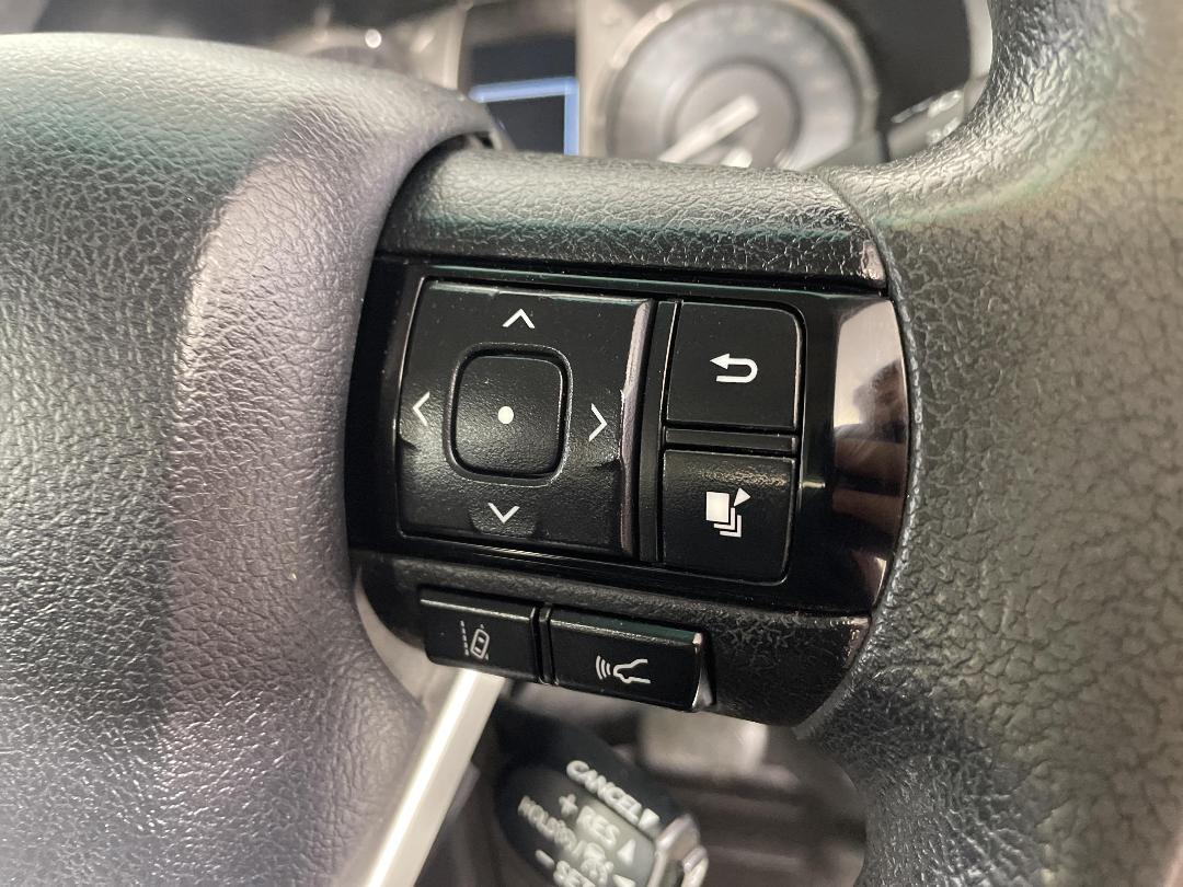 Photo '24' of Toyota Hilux Photo '24' of Toyota Hilux