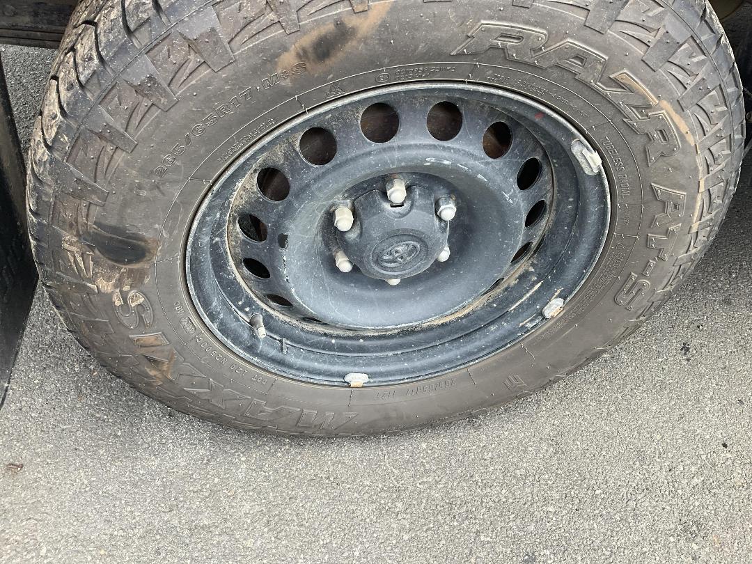 Photo '5' of Toyota Hilux SR TD DC Photo '5' of Toyota Hilux SR TD DC