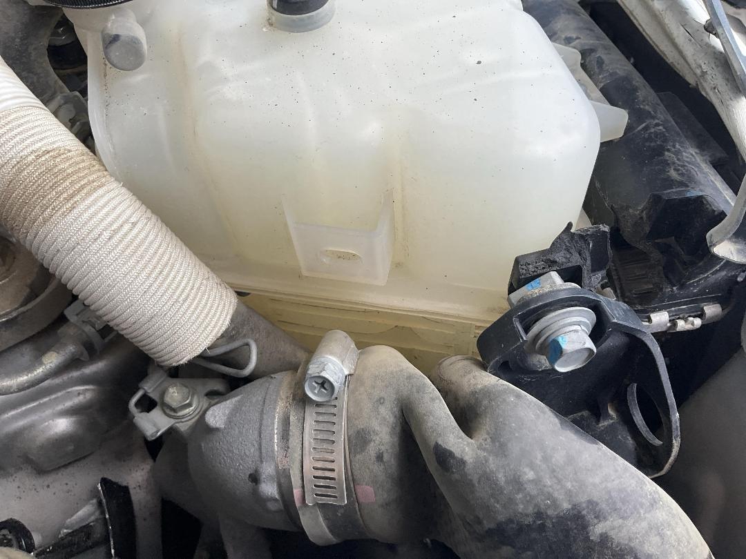 Photo '9' of Toyota Hilux SR TD DC Photo '9' of Toyota Hilux SR TD DC