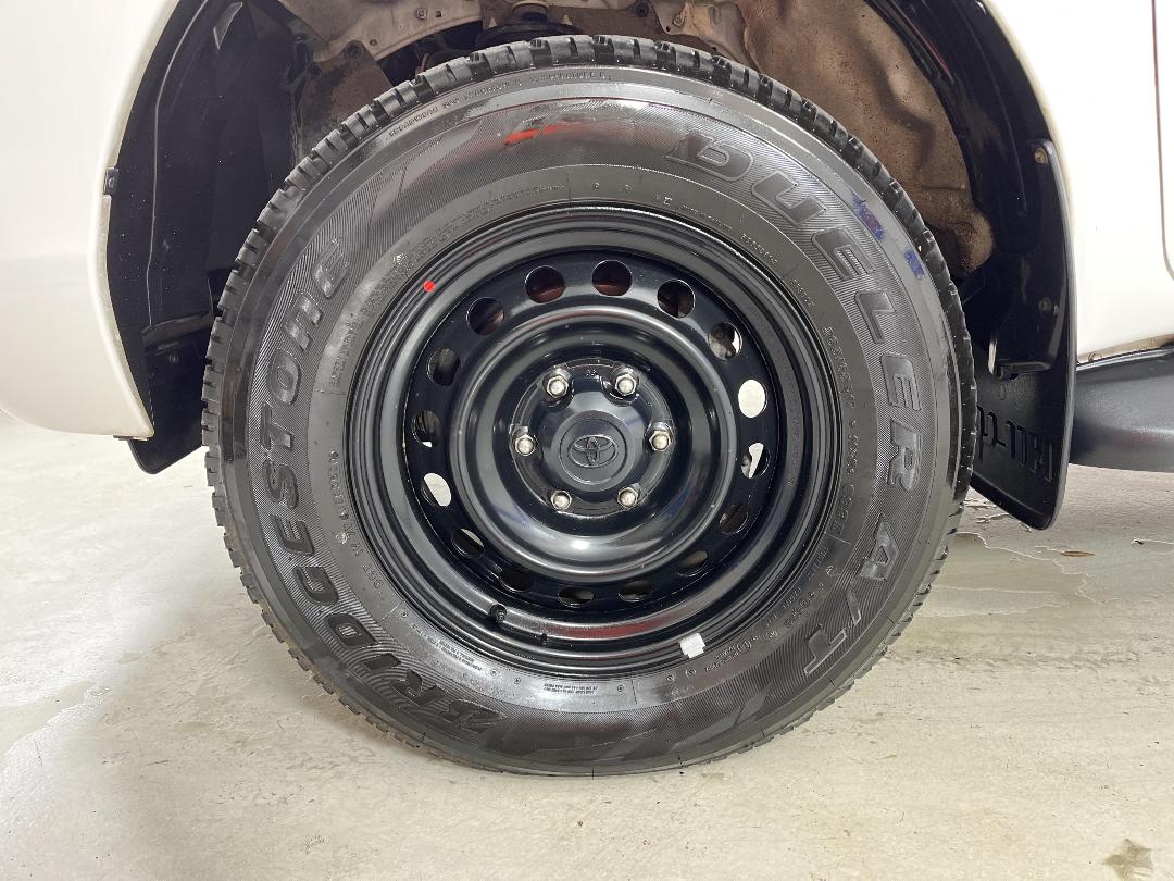 Photo '10' of Toyota Hilux Photo '10' of Toyota Hilux