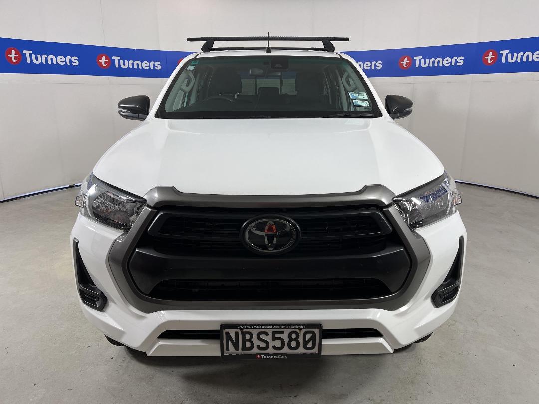 Photo '2' of Toyota Hilux Photo '2' of Toyota Hilux