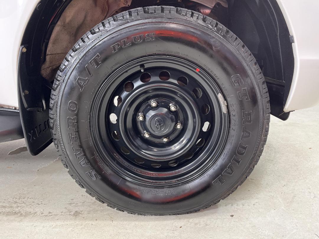 Photo '9' of Toyota Hilux Photo '9' of Toyota Hilux