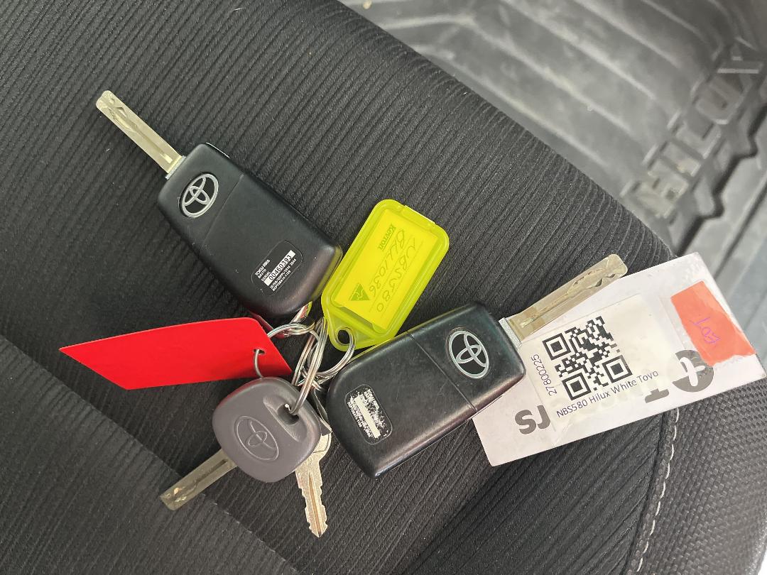 Photo '22' of Toyota Hilux Photo '22' of Toyota Hilux