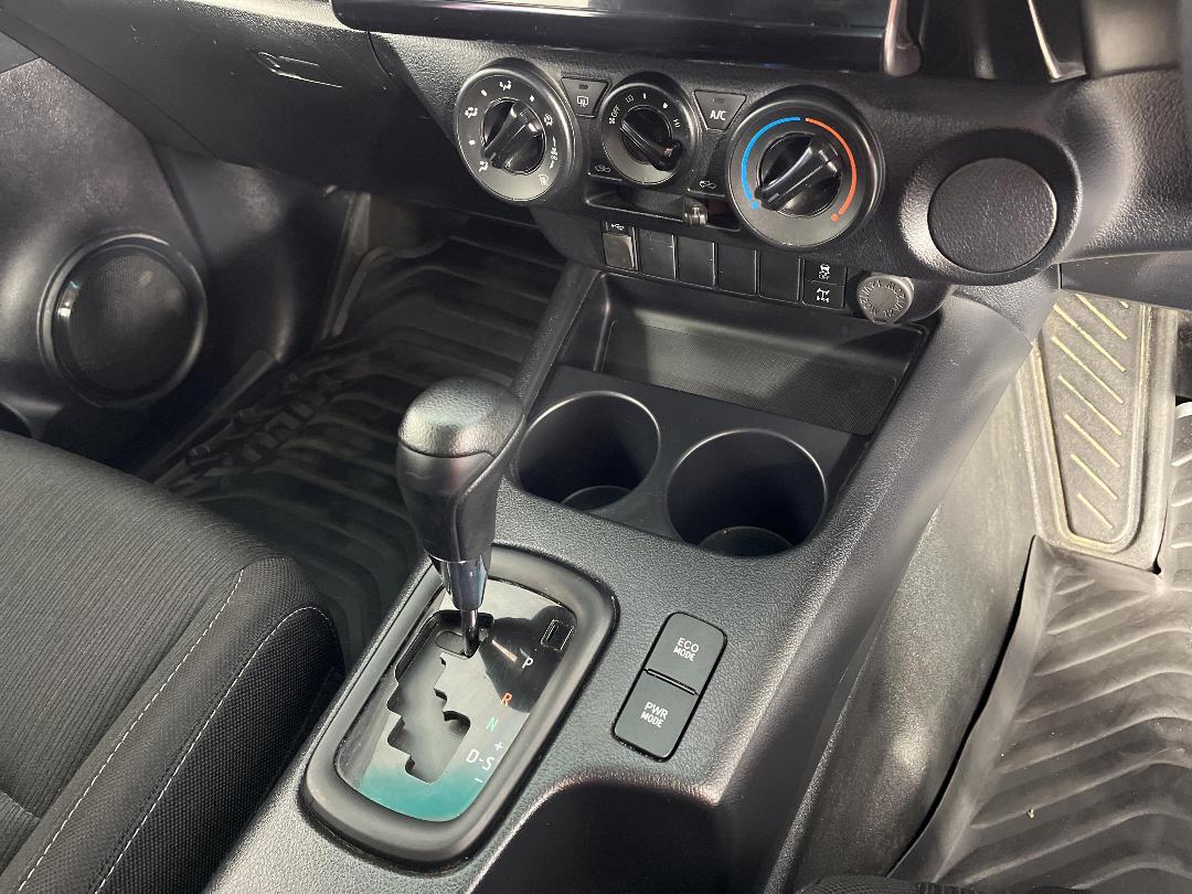 Photo '18' of Toyota Hilux Photo '18' of Toyota Hilux