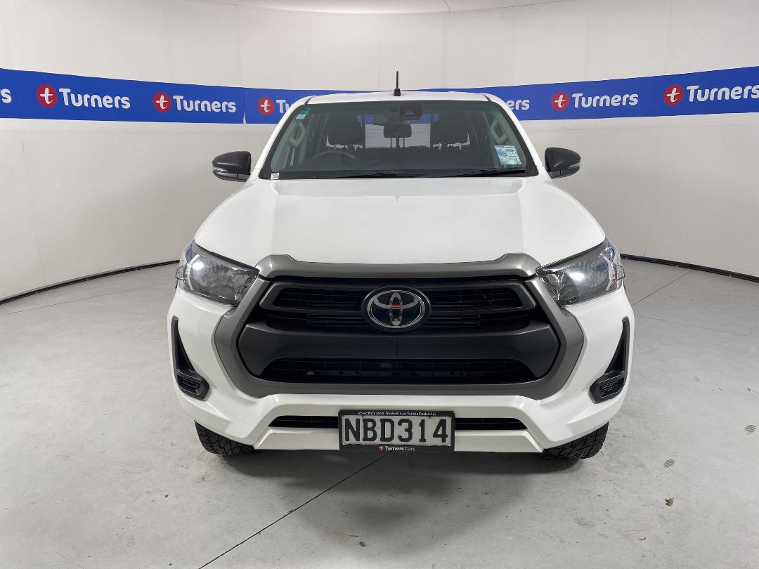 Photo '2' of Toyota Hilux Photo '2' of Toyota Hilux