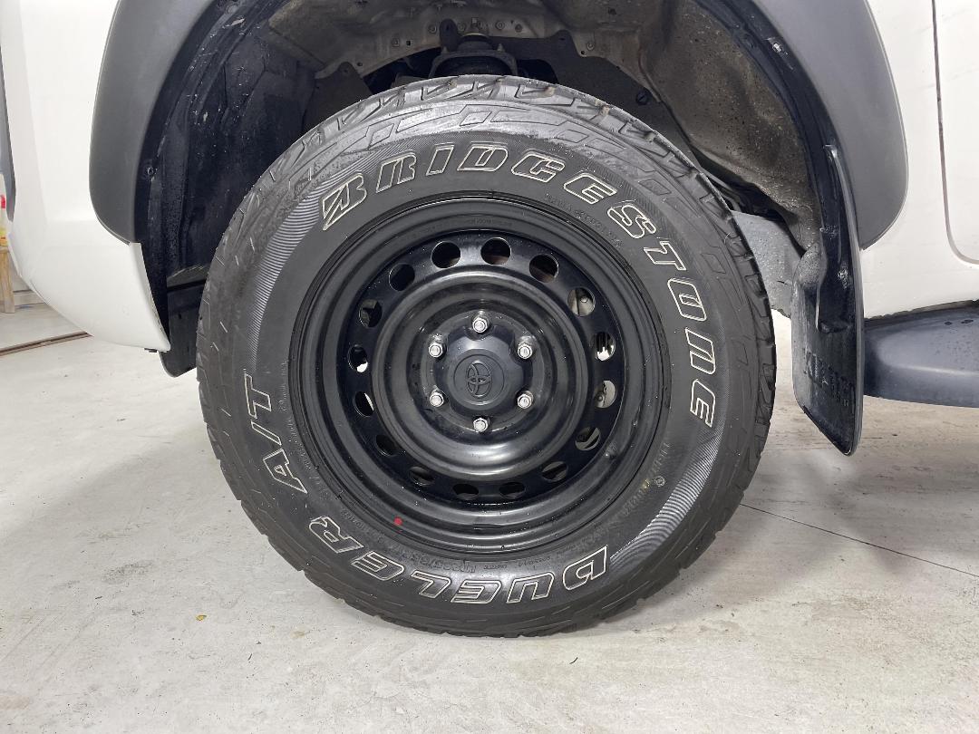 Photo '10' of Toyota Hilux Photo '10' of Toyota Hilux