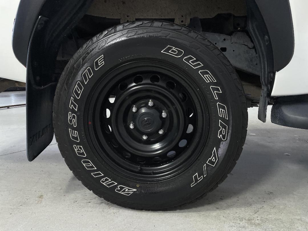 Photo '12' of Toyota Hilux Photo '12' of Toyota Hilux