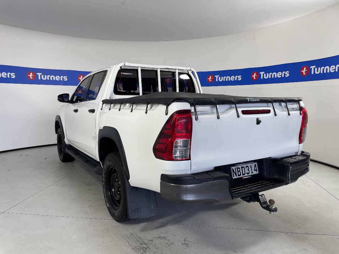 Photo '5' of Toyota Hilux Photo '5' of Toyota Hilux