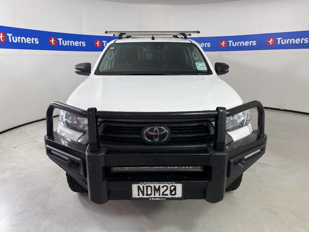 Photo '2' of Toyota Hilux