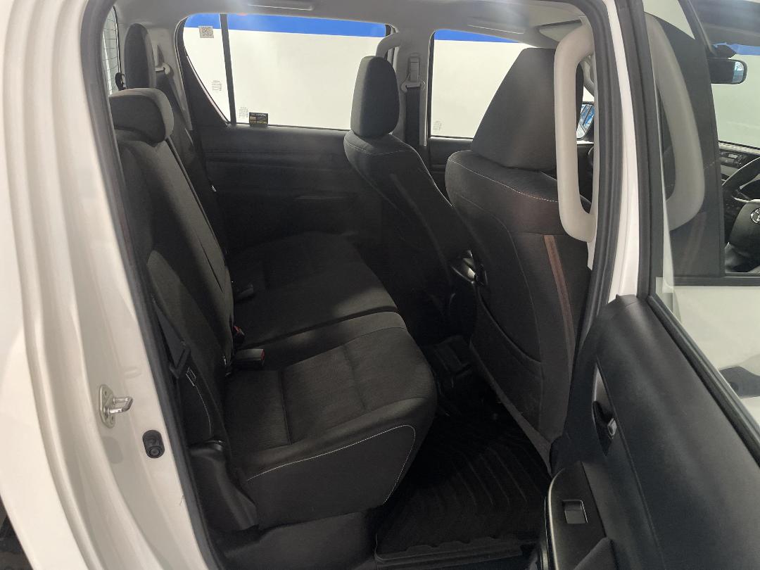 Photo '20' of Toyota Hilux