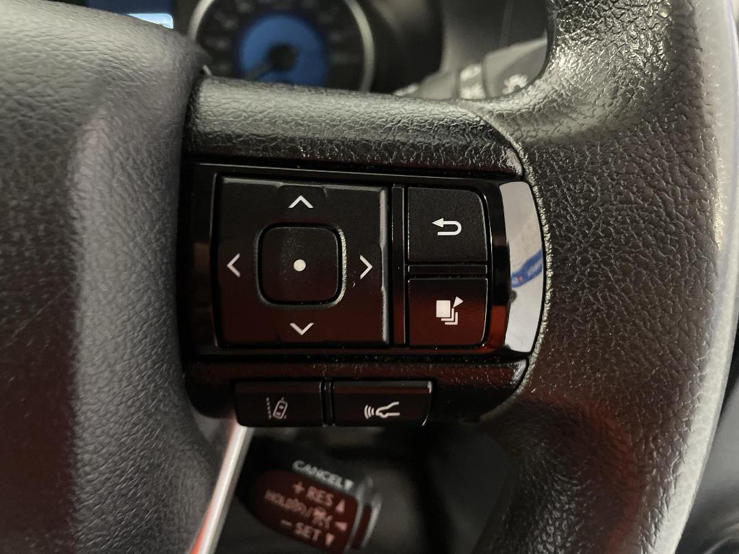 Photo '26' of Toyota Hilux