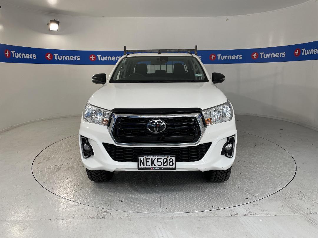 Photo '2' of Toyota Hilux