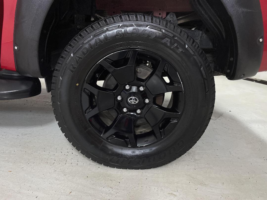 Photo '11' of Toyota Hilux Photo '11' of Toyota Hilux