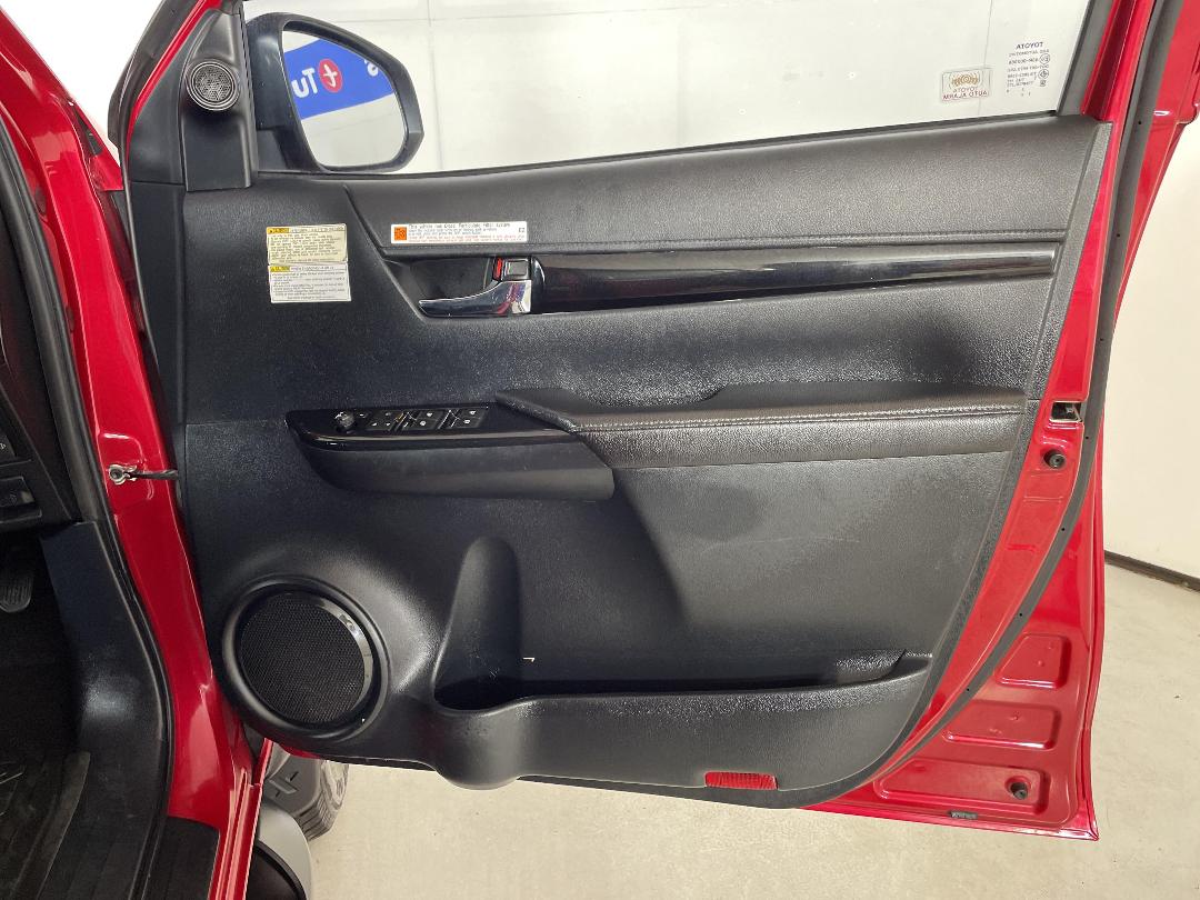 Photo '15' of Toyota Hilux Photo '15' of Toyota Hilux