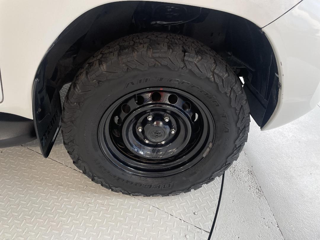 Photo '9' of Toyota Hilux