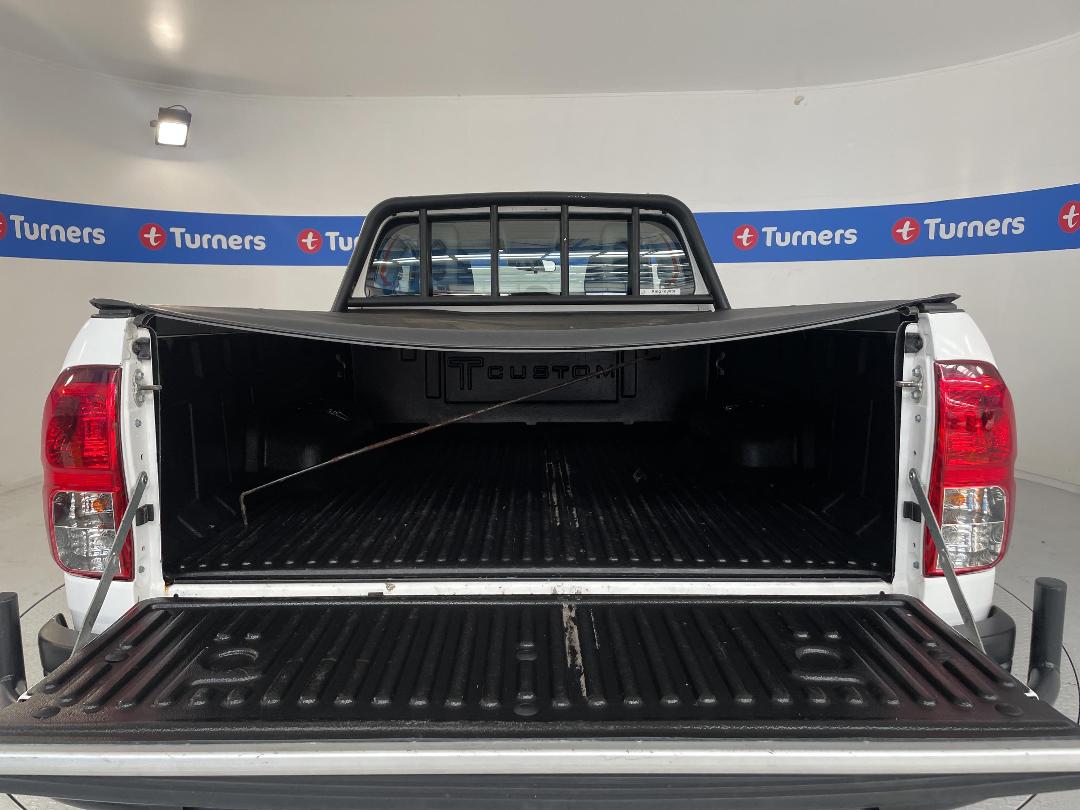 Photo '14' of Toyota Hilux