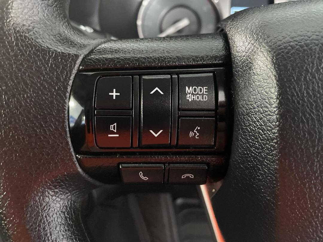 Photo '26' of Toyota Hilux