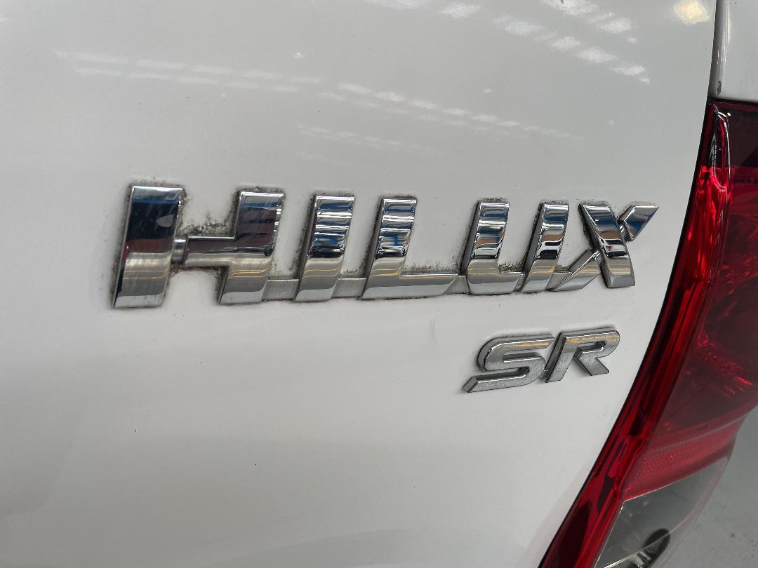 Photo '36' of Toyota Hilux