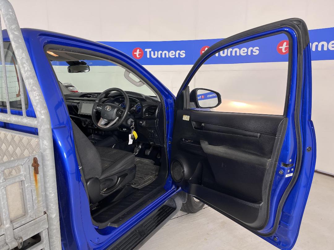 Photo '15' of Toyota Hilux Photo '15' of Toyota Hilux