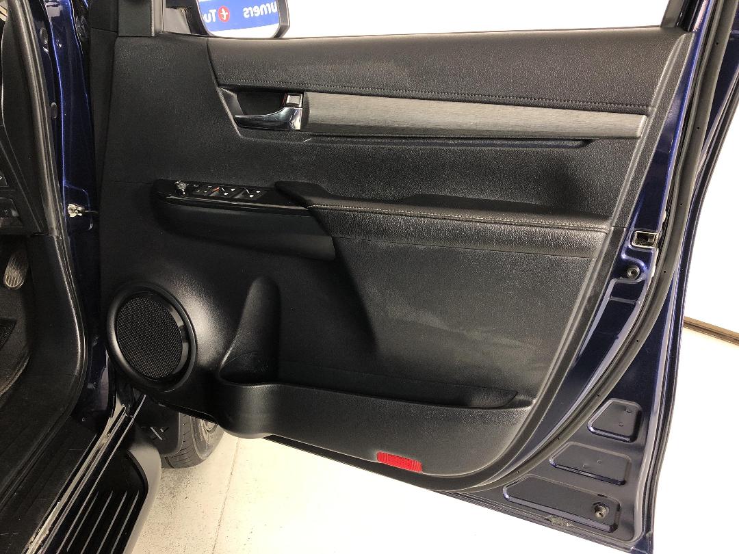 Photo '15' of Toyota Hilux