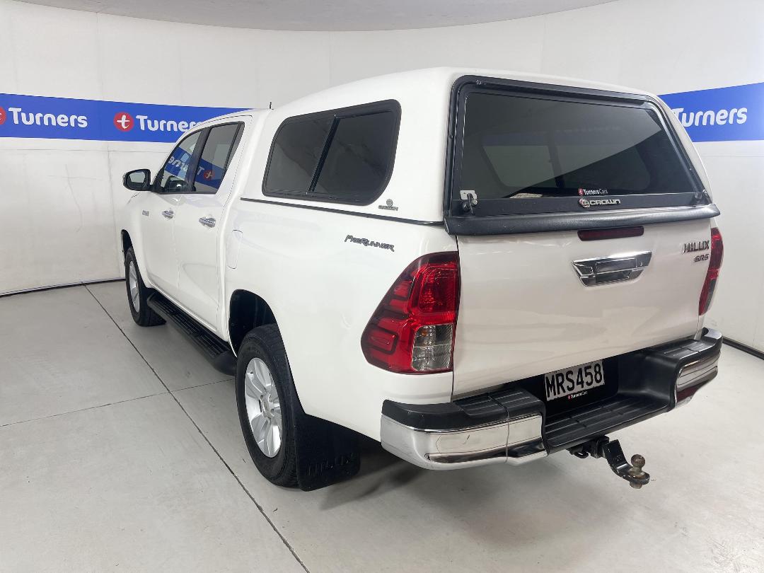 Photo '5' of Toyota Hilux Photo '5' of Toyota Hilux